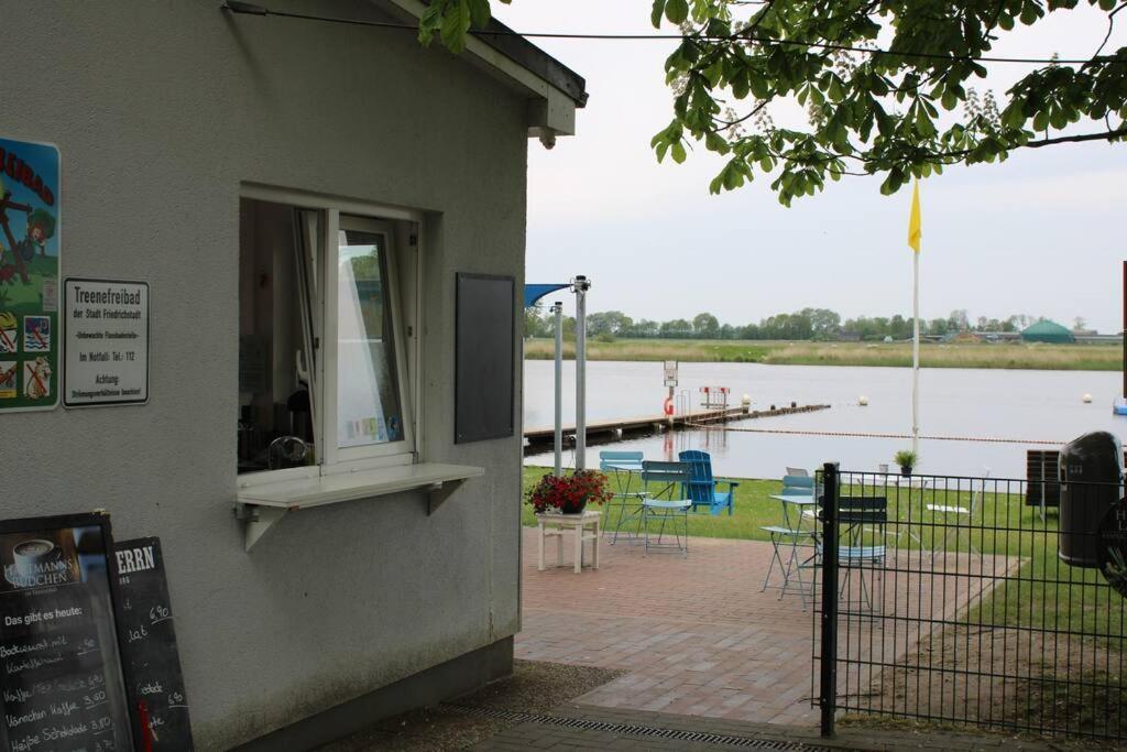 Hollaender Flair Friedrichstadt Extérieur photo