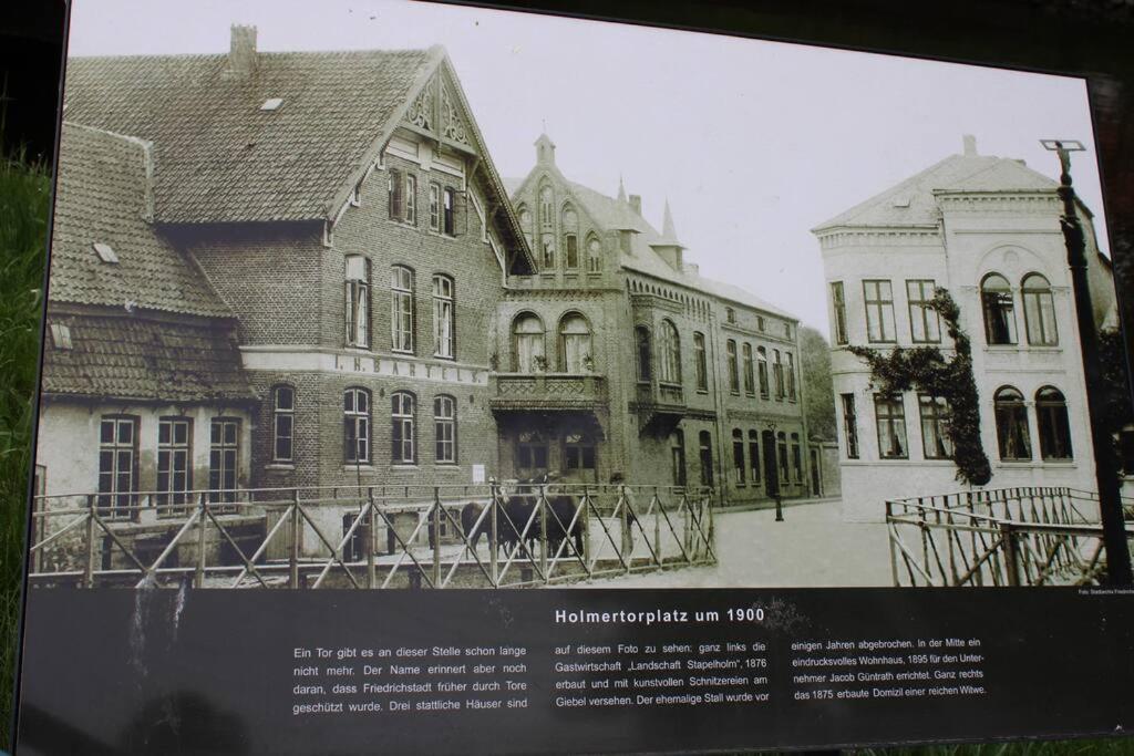Hollaender Flair Friedrichstadt Extérieur photo