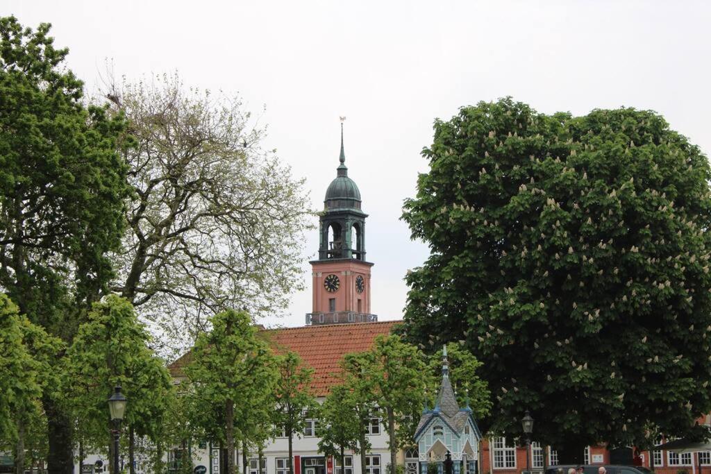 Hollaender Flair Friedrichstadt Extérieur photo