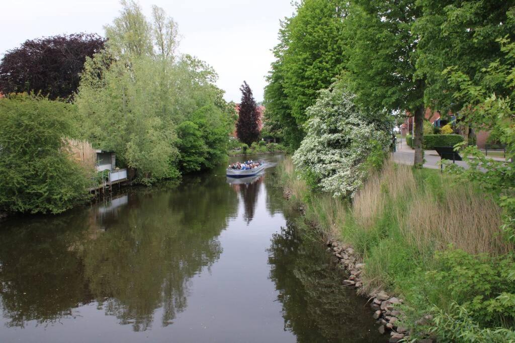 Hollaender Flair Friedrichstadt Extérieur photo